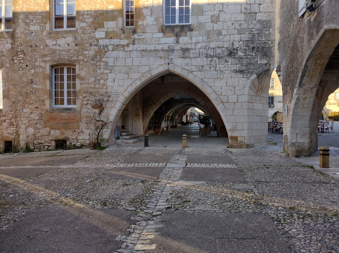 Place des Cornieres, Monpazier景点图片