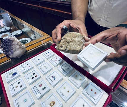 Ovi Travel Guides, Sri Lanka-卡卢特勒必去景点