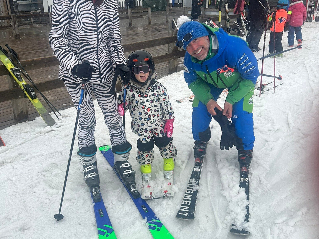Ski With Ease景点图片