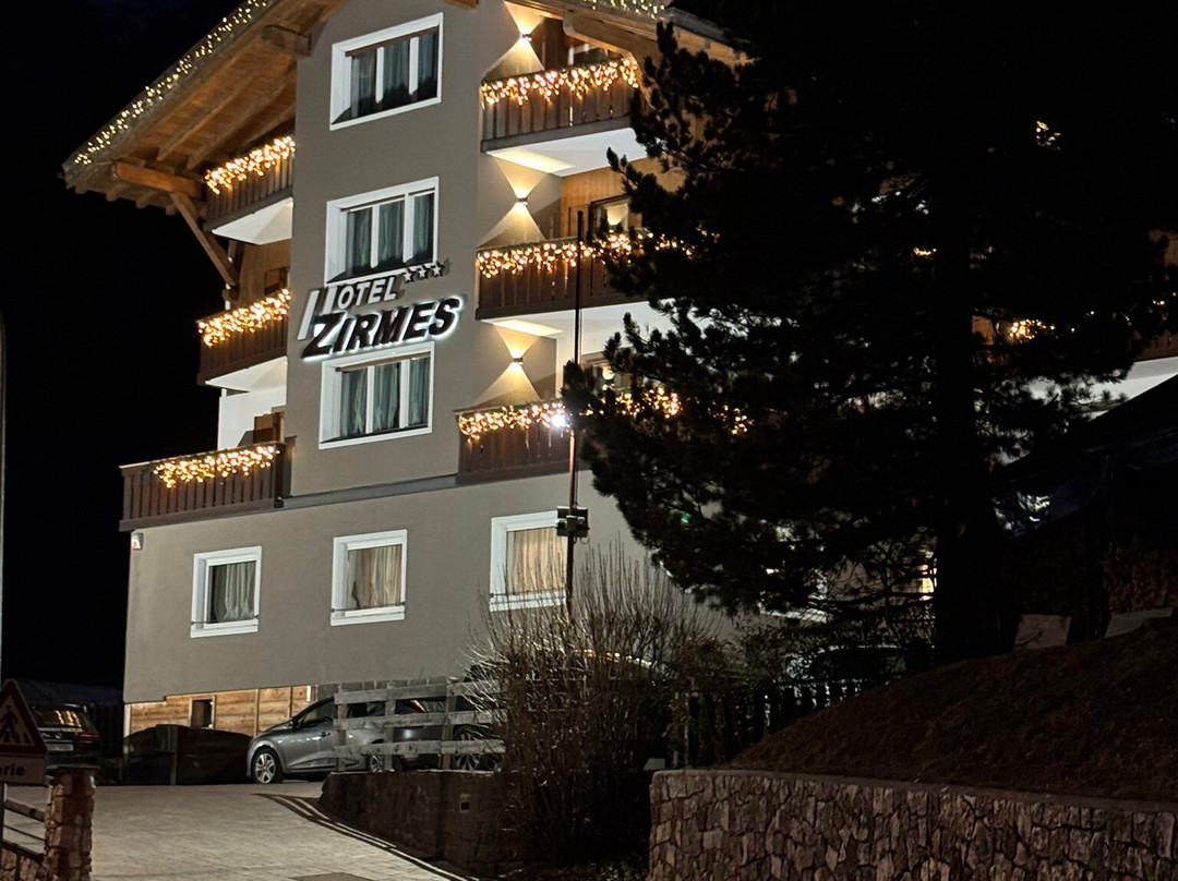 Hotel Zirmes主图