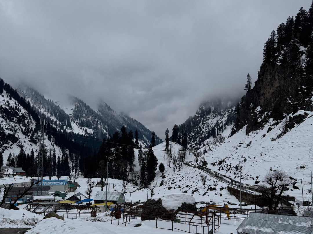Kashmir Travels-斯利那加必去景点