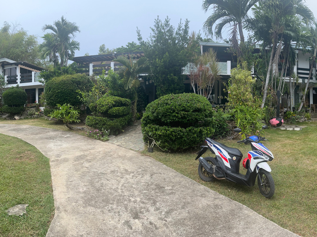 佩尼拉海滨度假胜地酒店主图