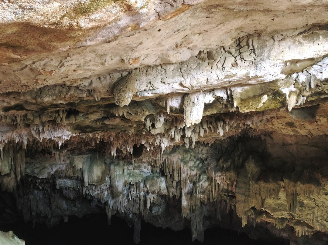 Rangko Cave景点图片