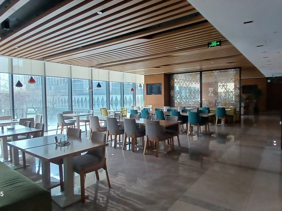 福州泰禾智选假日酒店主图