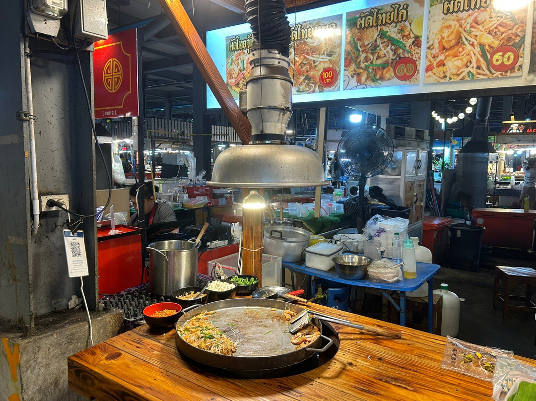 周末市场景点图片