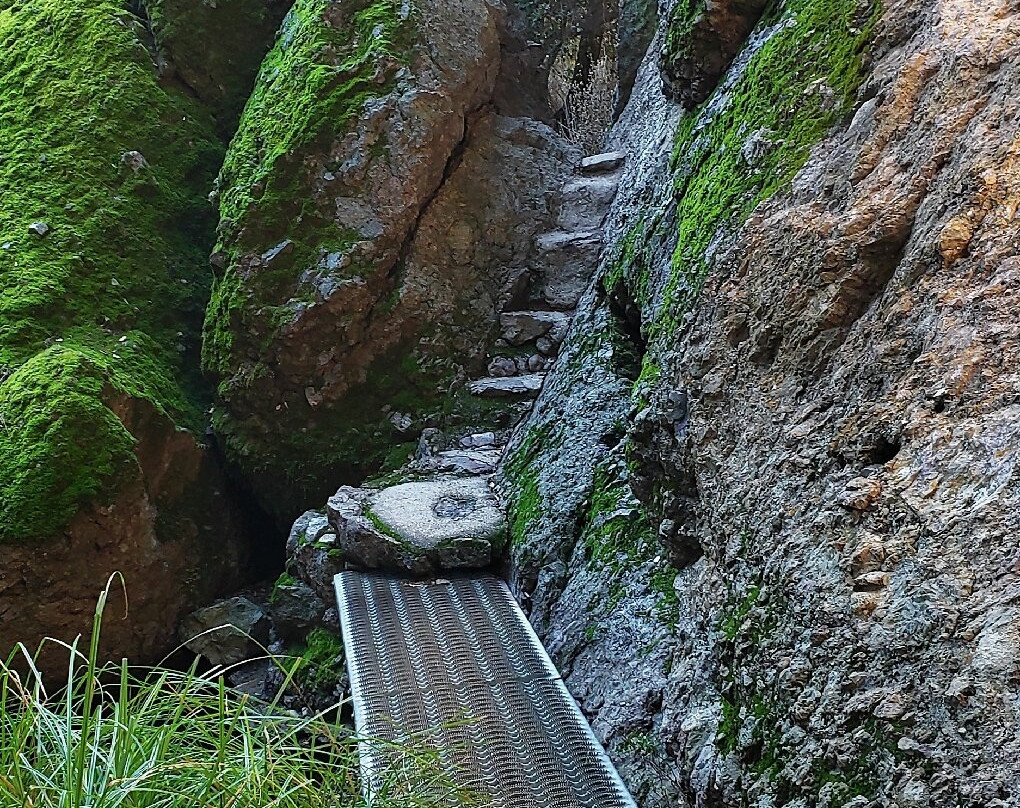 Pinnacles National Park West Entrance-Soledad必去景点