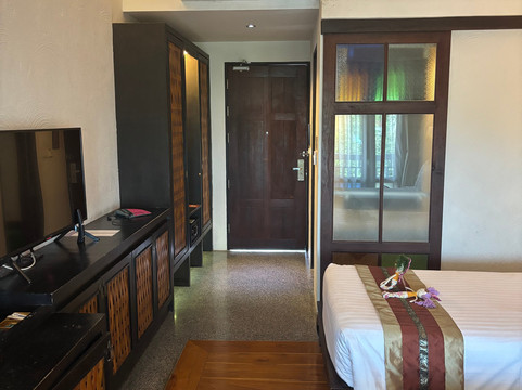 德兰纳酒店主图