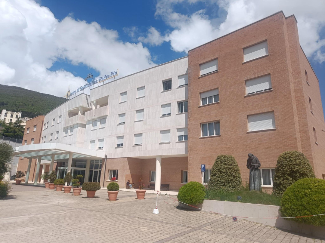 Centro di Spiritualita Padre Pio主图