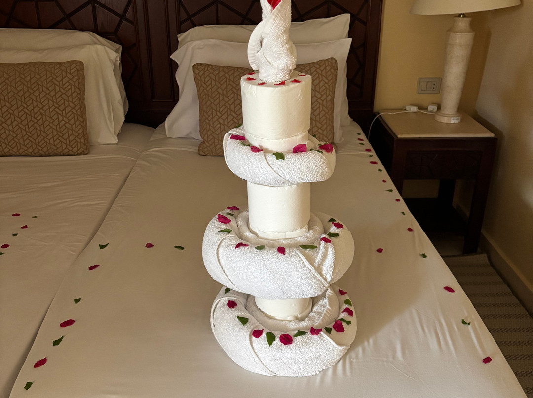 伊贝罗泰尔马卡迪海滩酒店主图