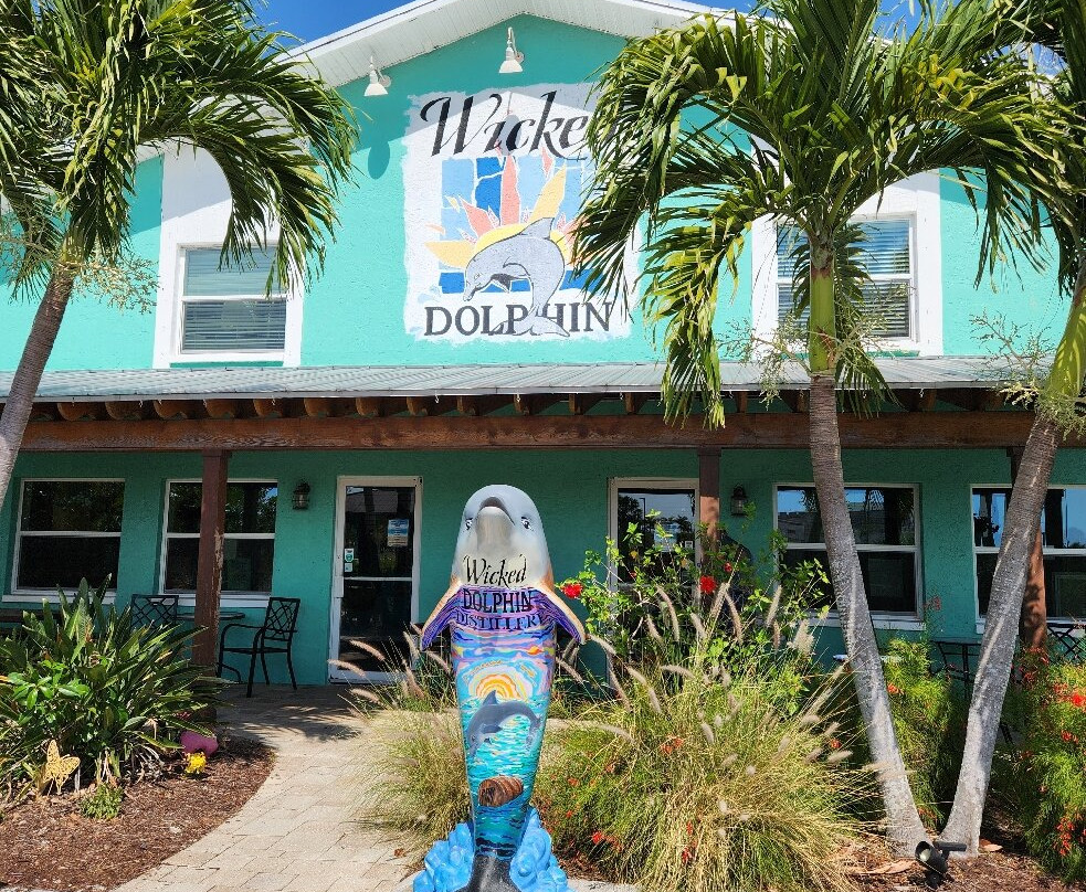 Wicked Dolphin Distillery-开普科勒尔必去景点