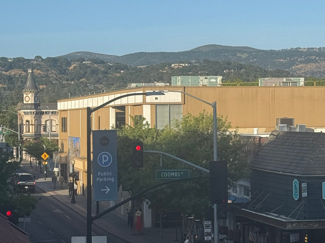 Archer Hotel Napa主图