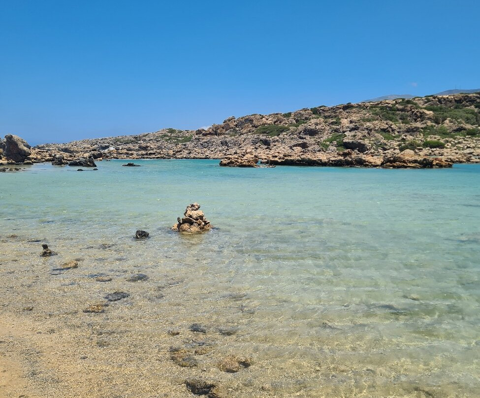Aspri Limni Beach景点图片