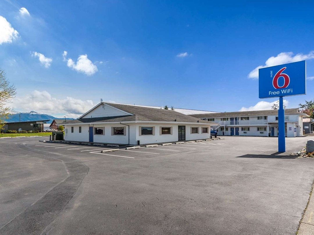 Motel 6 Burlington, WA