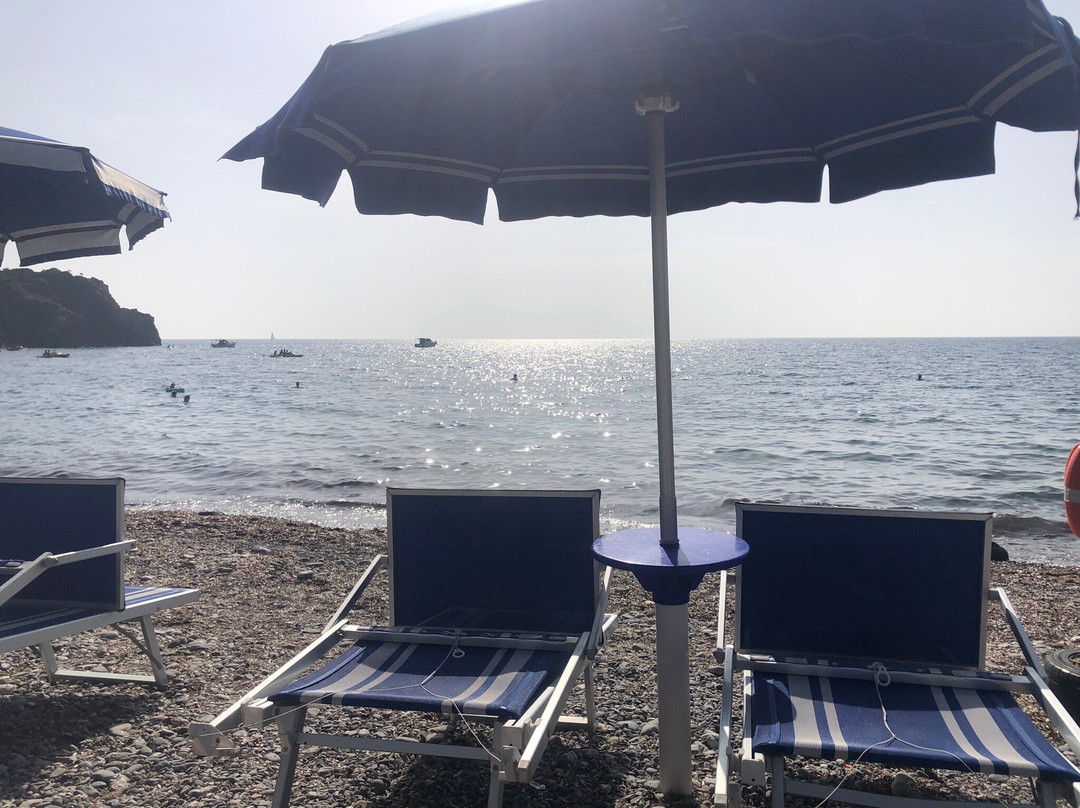 Spiaggia di Calamoresca景点图片