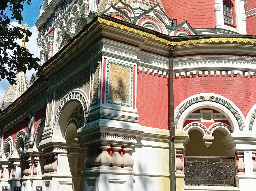 Rozhdestvo Hristovo Temple-Shipka必去景点