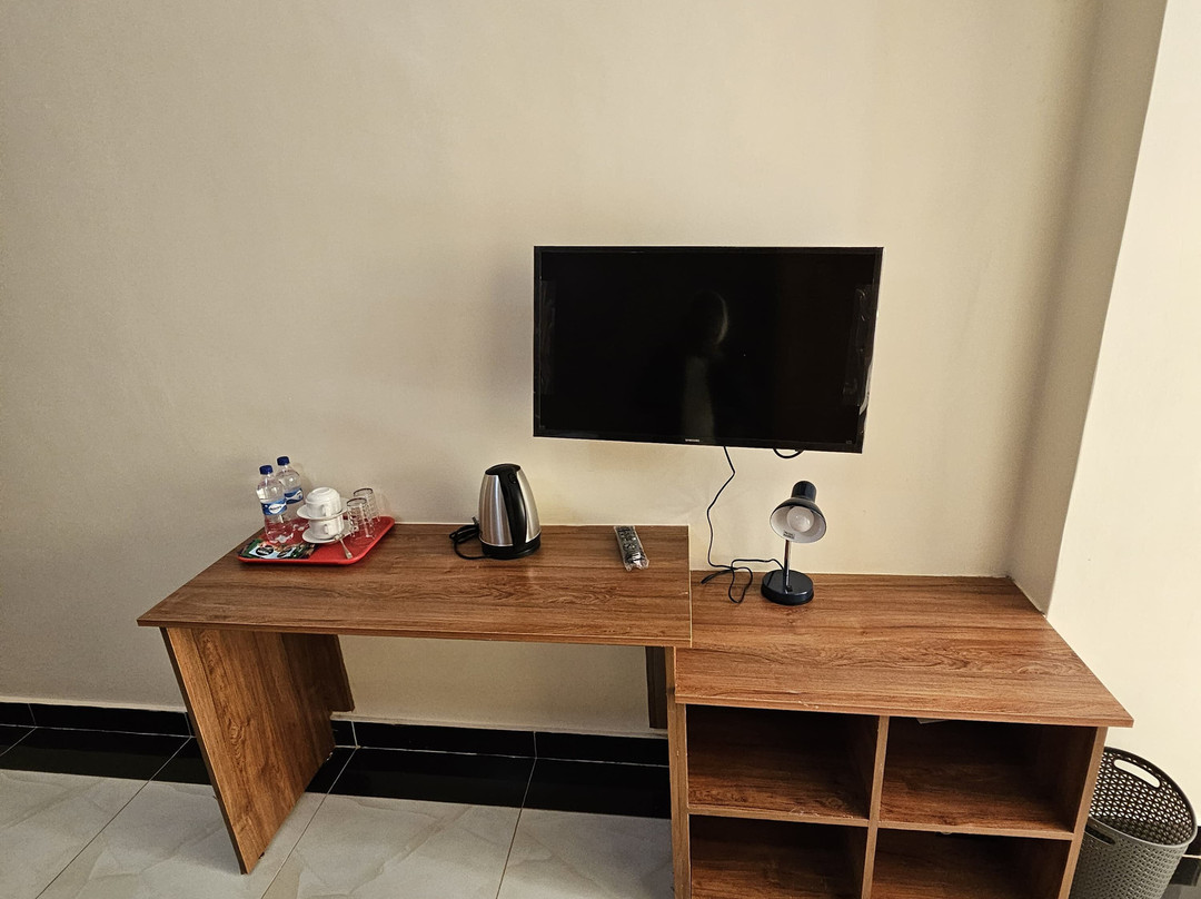 Big Tusks Hotel, Marsabit