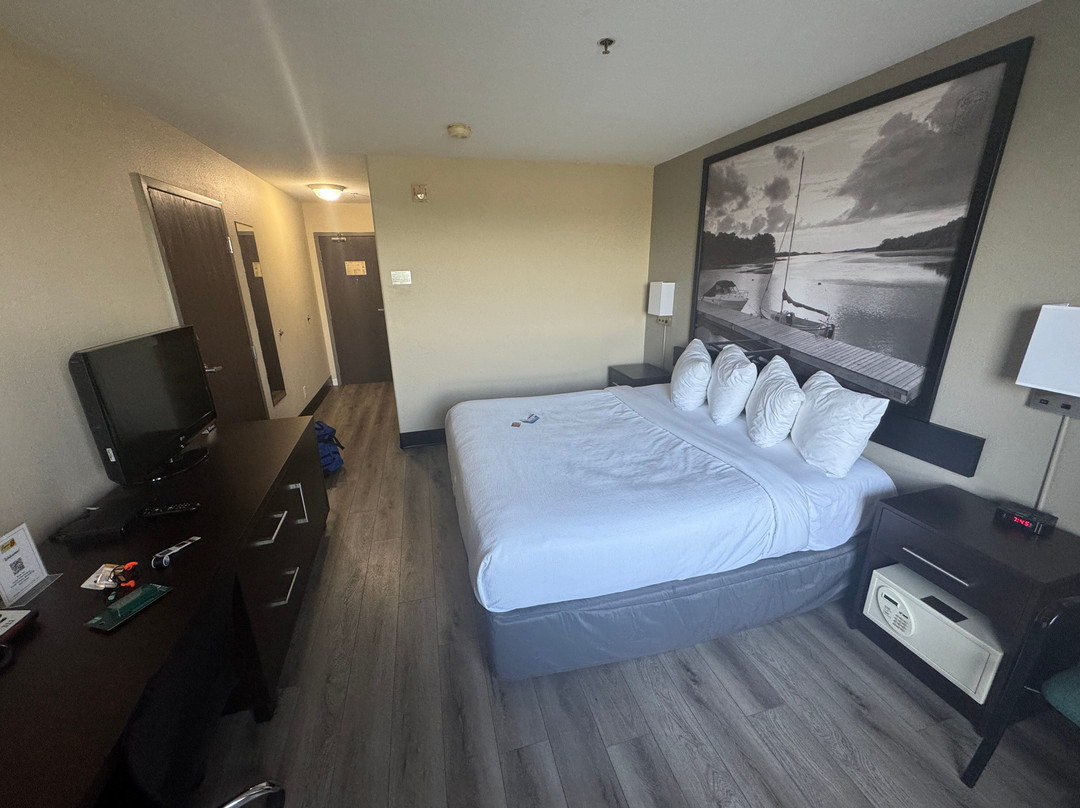 Super 8 by Wyndham Truro NS主图