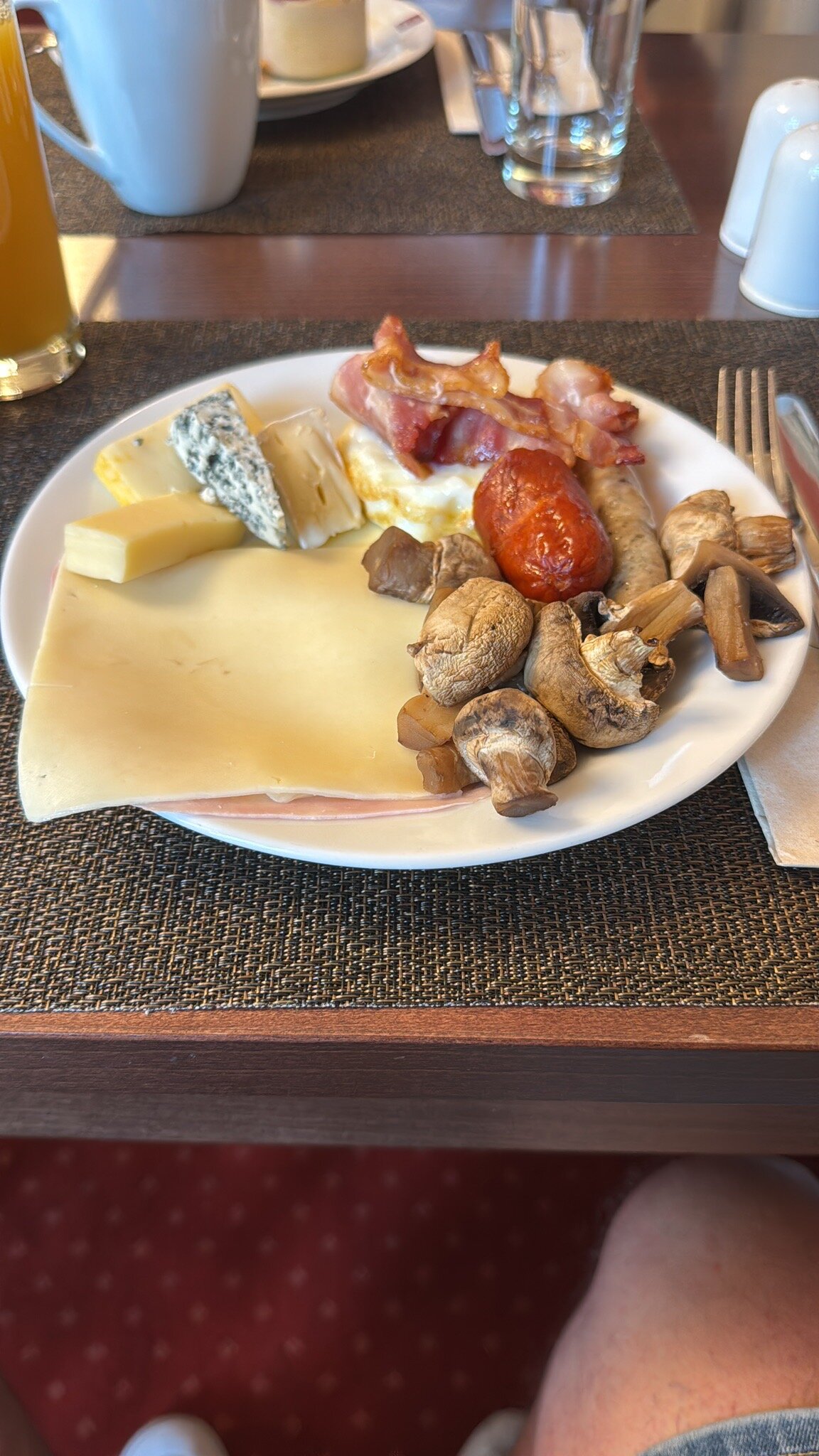 Clarion Grandhotel Zlaty Lev-官方