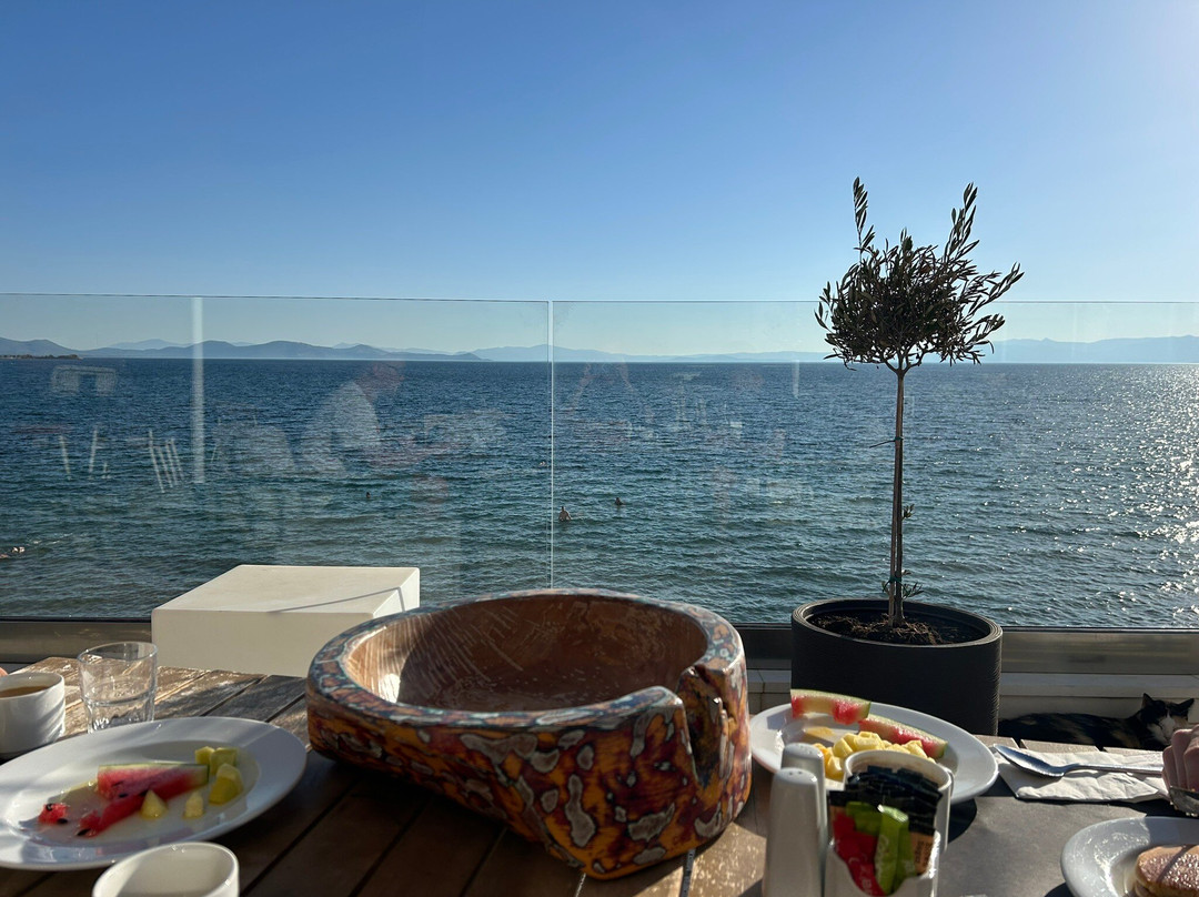 NLH Mati Seafront - Neighborhood Lifestyle Hotels