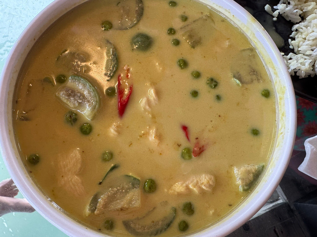 Jerpordee Residence & Cafe