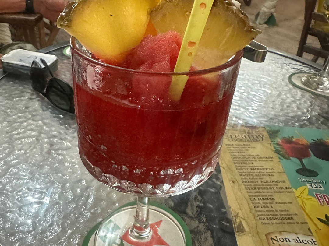 Black Pearl Bar-卡拉马其必去景点