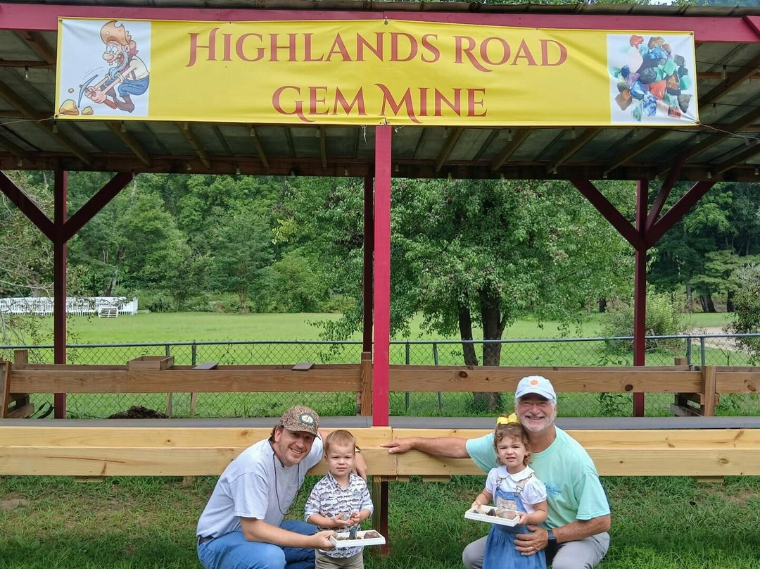 Highlands Road Gem Mine-Franklin必去景点