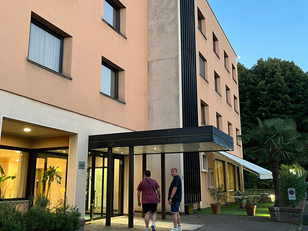 齐拉诺酒店主图