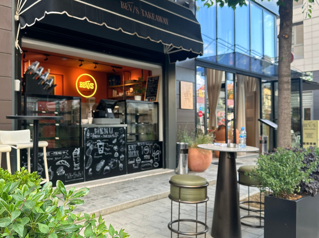 Bev/s Restaurant