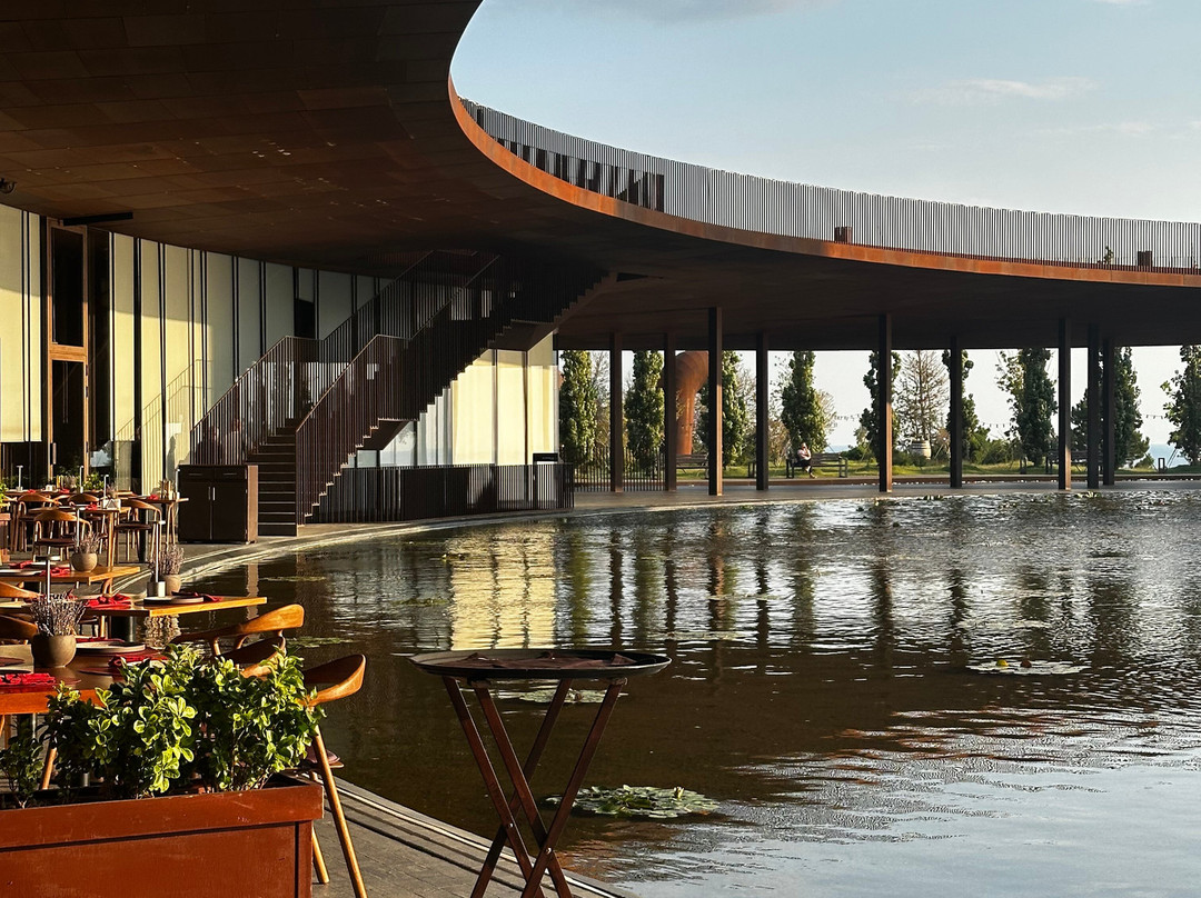 WINEPARK  Wine and Tourism Center-Opolzneve必去景点