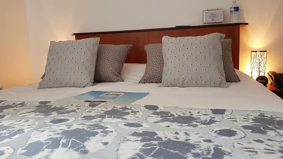 Carentan-les-Marais酒店住宿-Hotel Kyriad Carentan