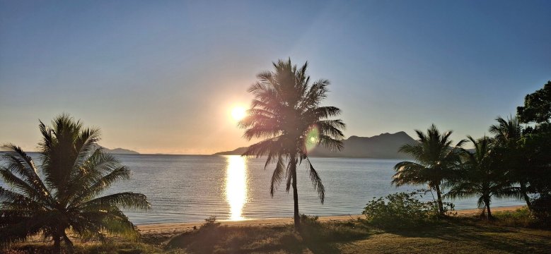 卡德威尔海滨汽车旅馆-官方