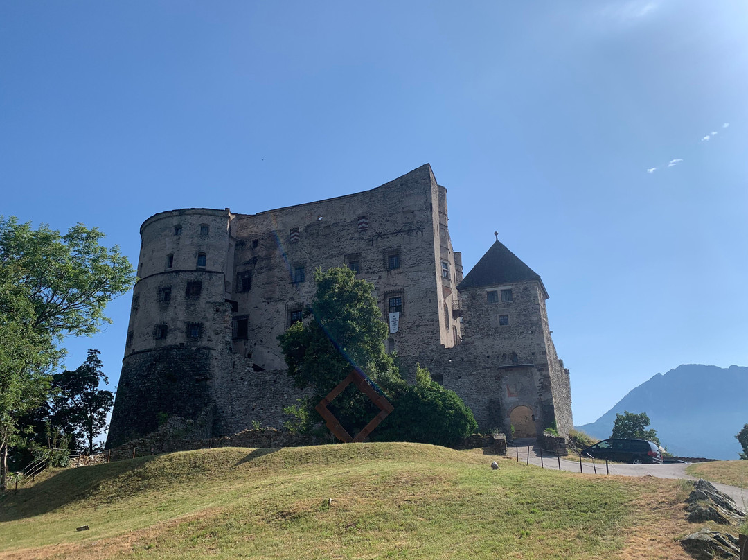 Castel Pergine主图