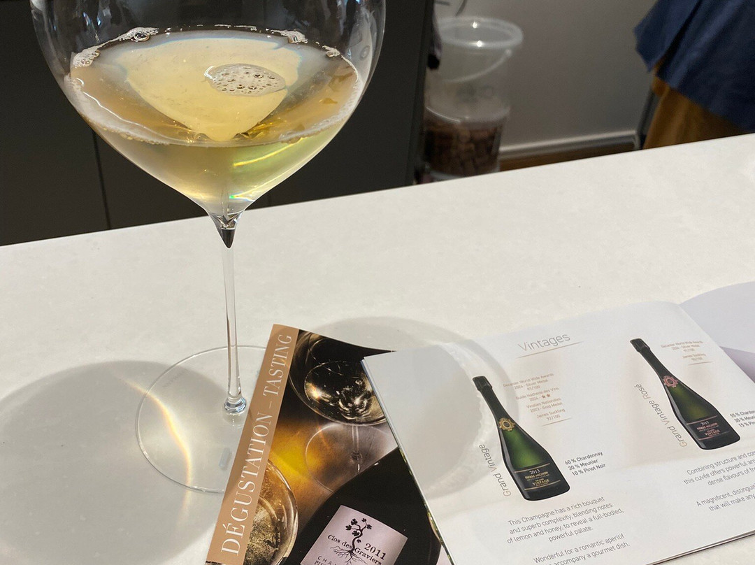 Champagne Pierre Mignon-埃佩尔内必去景点