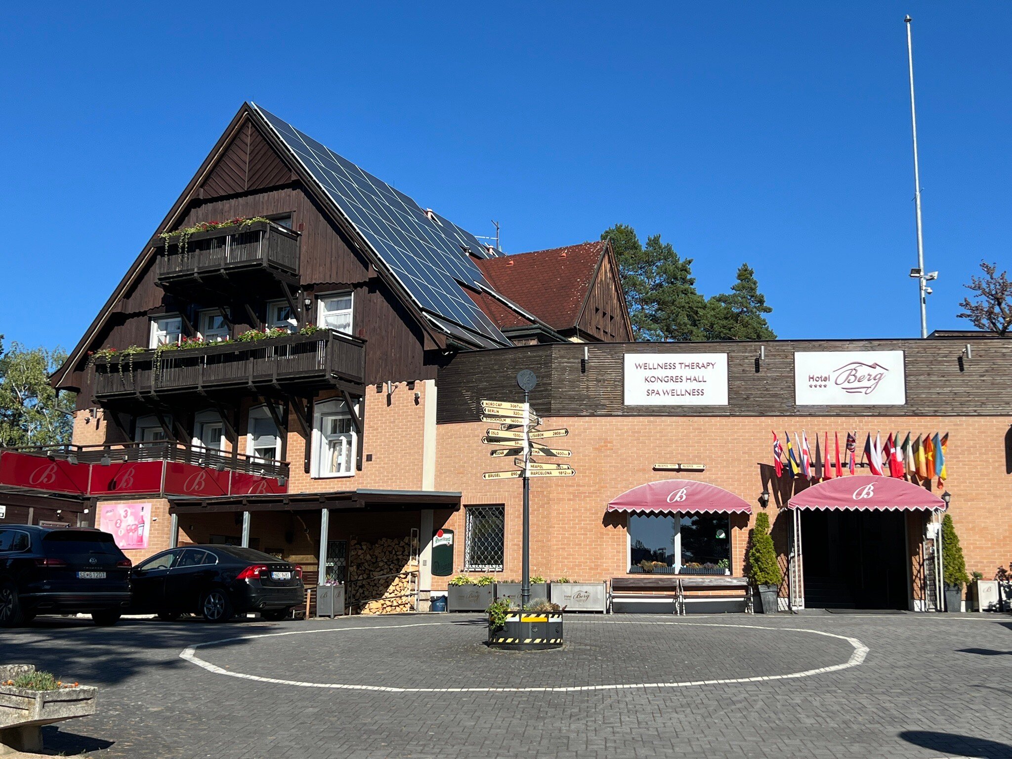 Hotel Berg-官方