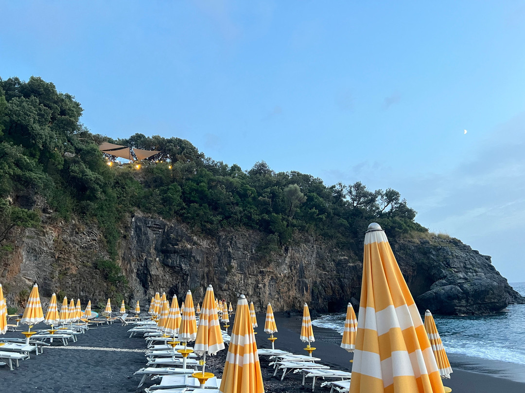 Spiaggia Nera -  Cala Jannita-马拉泰亚必去景点