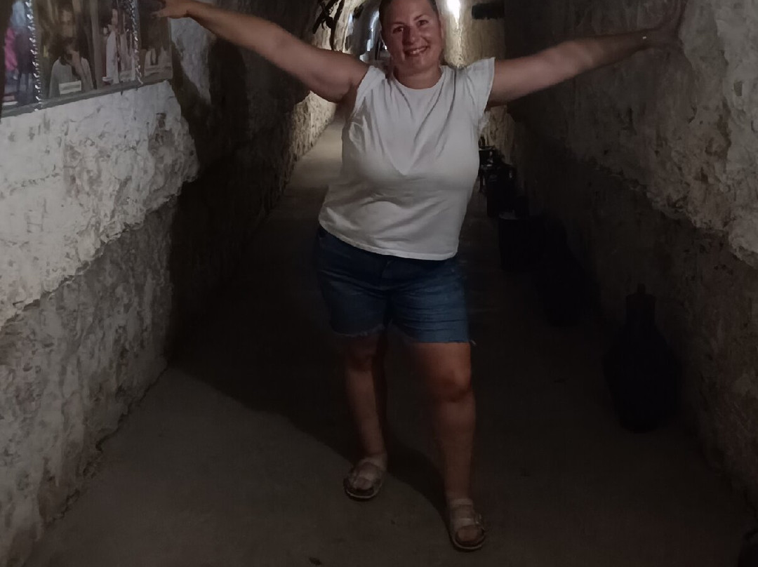 Cuevas del Diablo-Alcala del Jucar必去景点