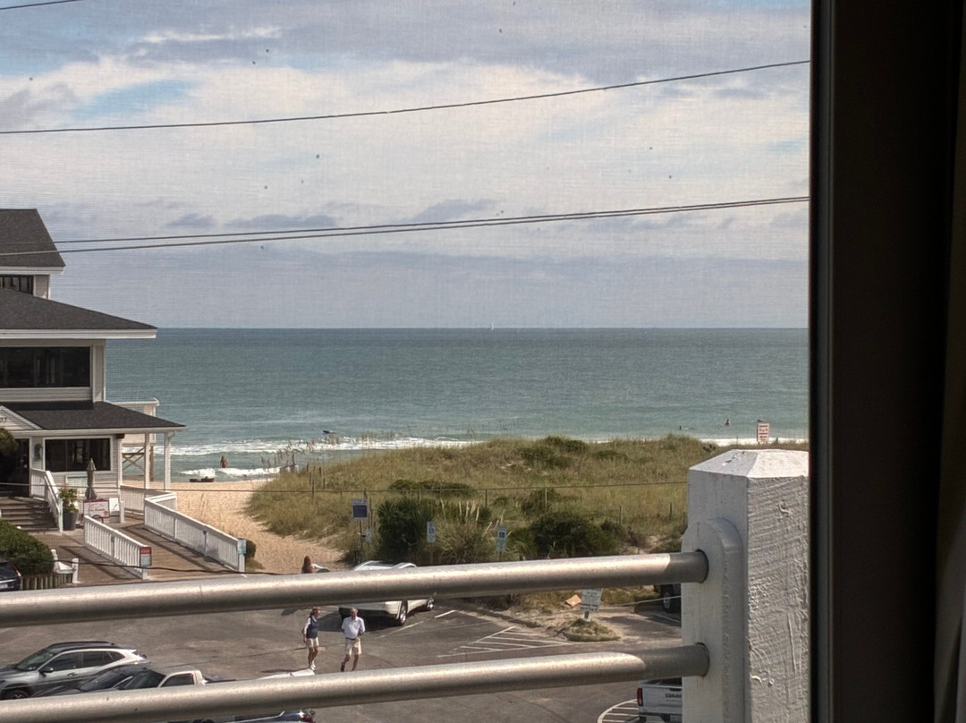 Sandpeddler Inn & Suites主图