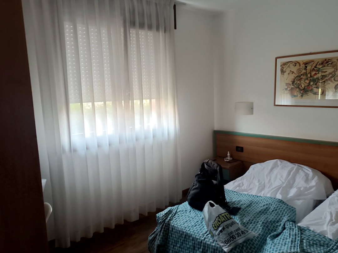 优罗烈斯特酒店主图