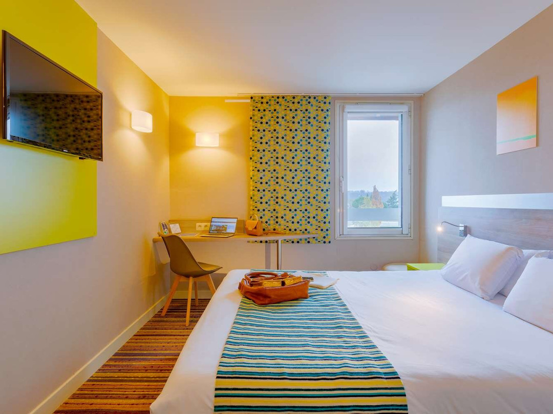 Saint-Laurent-de-Mure酒店住宿-基里亚德里昂东圣博内姆尔酒店