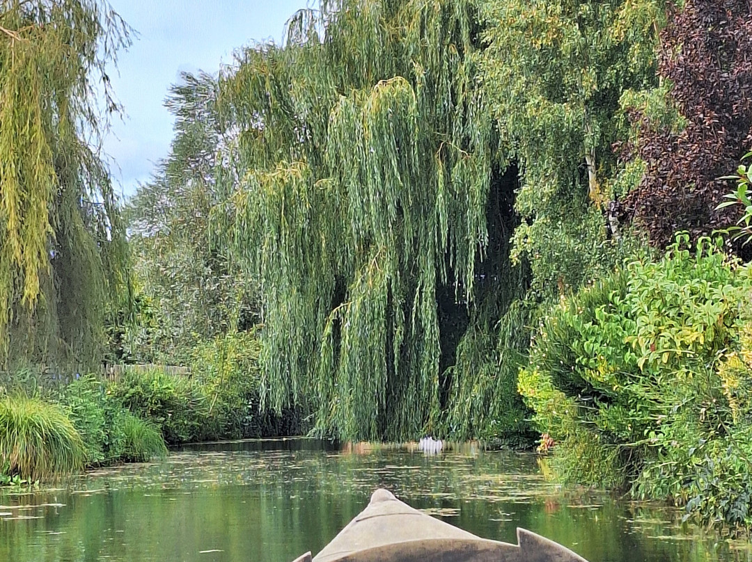 Les Faiseurs de Bateaux-圣奥梅尔必去景点