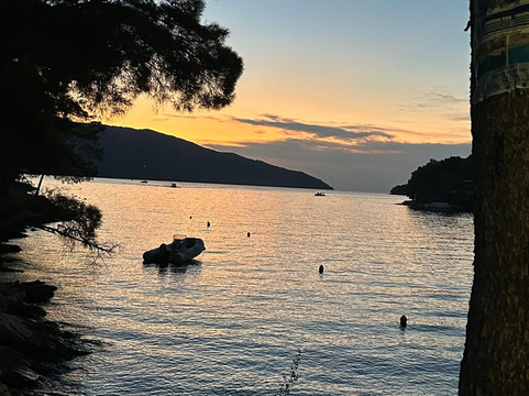 橄榄港度假村主图