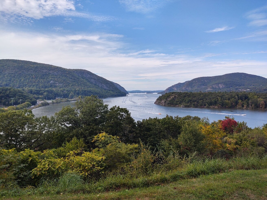 West Point Tours-海兰福尔斯必去景点