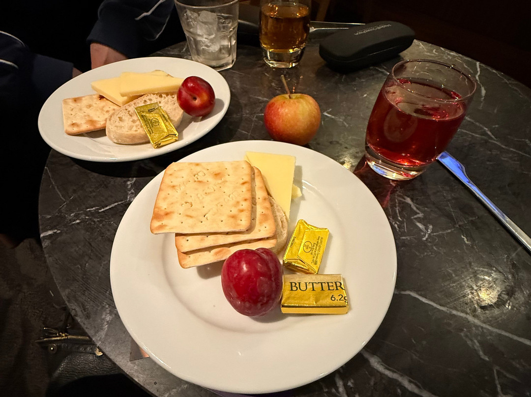 No1 Lounge - Heathrow Terminal 3-豪恩斯洛必去景点