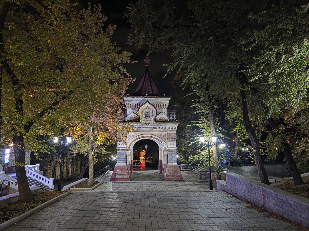 Nikolai's Triumphal Arch/ Arch of Prince Nicholas-海参崴必去景点