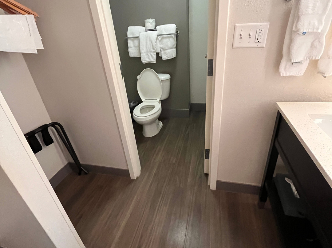 La Quinta Inn & Suites by Wyndham Portland主图