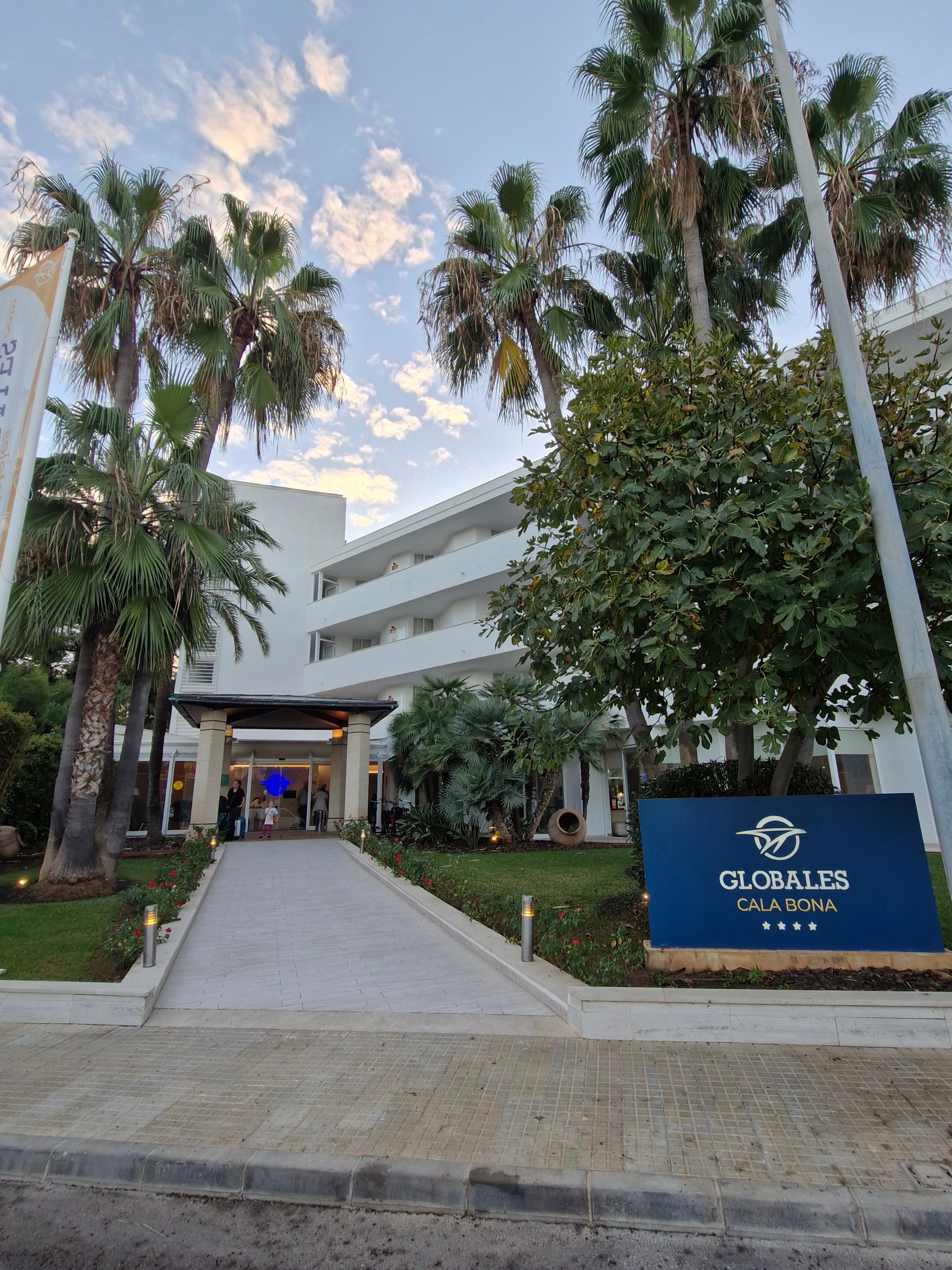 Globales Cala Bona-官方