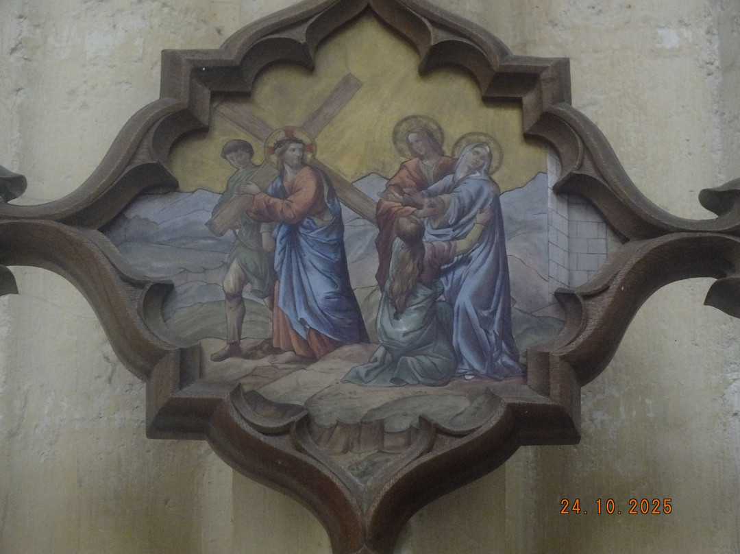 Abbaye de la Trinité-旺多姆必去景点