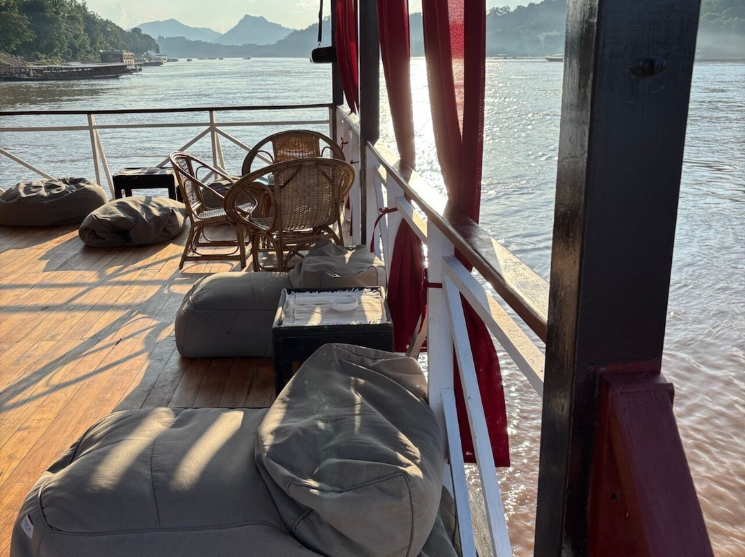 Khopfa Mekong Cruise-琅勃拉邦必去景点