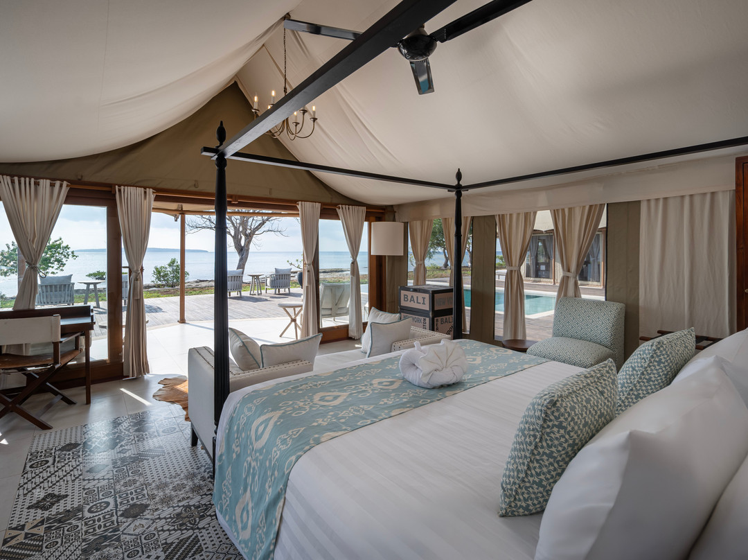 Menjangan Dynasty Resort, Beach Glamping And Dive Centre主图