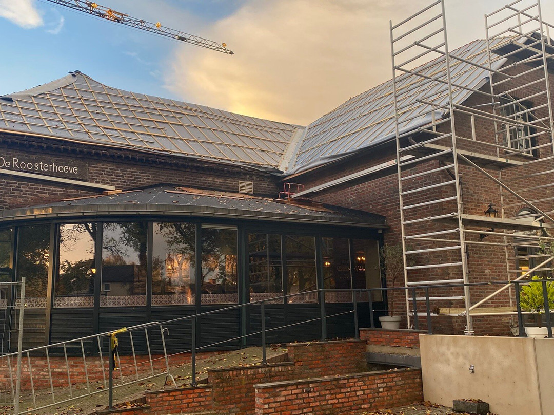 鲁斯特霍威餐厅酒店主图